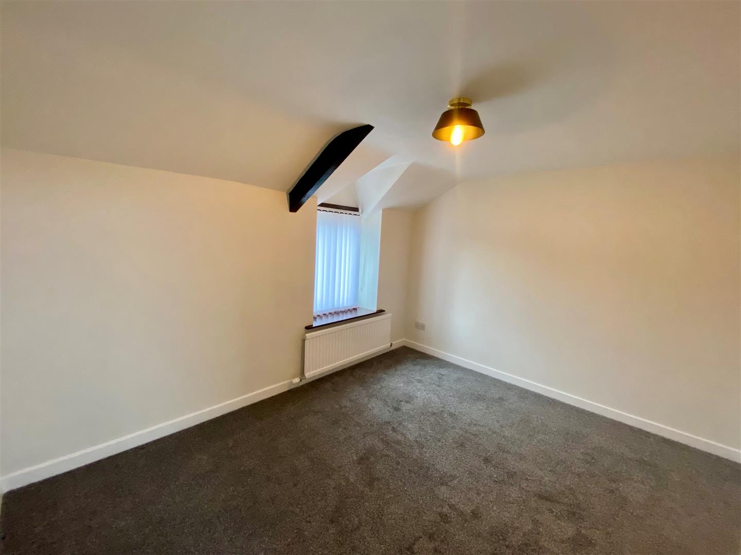Crown Road, Kenfig Hill, Bridgend County Borough, CF33 6EN
